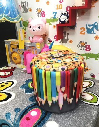 Pufa Walec GR Crayons 40x40 cm